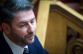 Ανδρουλάκης: Χαρακτηρίζετε συλλήβδην φοροφυγάδες τους ελεύθερους επαγγελματίες