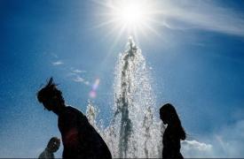 Μέτρα προστασίας από τον καύσωνα – Ποιοι κινδυνεύουν περισσότερο