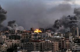Η Χαμάς απελευθέρωσε 14 ομήρους, δέκα Ισραηλινούς και τέσσερις Ταϊλανδούς