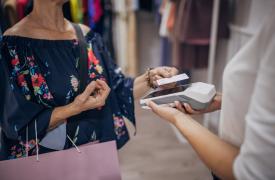 Δέκα συμβουλές προς ΜμΕ για ασφαλείς ηλεκτρονικές πληρωμές ενόψει εορτών