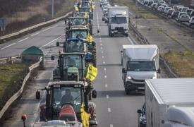 Γαλλία: Έτοιμοι για νέες κινητοποιήσεις δηλώνουν οι αγρότες