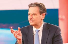 Το πρωτοχρονιάτικο δώρο του Σκυλακάκη - Το άγχος του Ανδρέα Σπυρόπουλου - Δούκας: Aπ’ το πάρτι στη δοξολογία