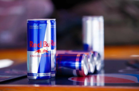 Ερευνά τη Red Bull η ΕΕ - Τι βρέθηκε στο μικροσκόπιο