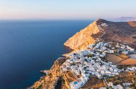 Κτηματαγορά: Πόσο αυξήθηκαν (και πού) οι τιμές στις Κυκλάδες – Τα πιο ακριβά νησιά