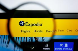 Expedia: Προχωρά στην απόλυση 1.500 υπαλλήλων
