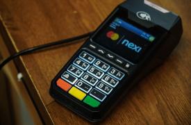 Συζητήσεις στα τρόφιμα - Ακραία σενάρια στην πληροφορική - 112 και στα… POS