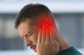 Πότε ο πόνος στο αυτί οφείλεται σε προβλήματα στο στόμα