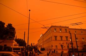 Σε εξέλιξη επεισόδιο μεταφοράς σκόνης από τη Σαχάρα - Ποιες περιοχές της Ελλάδας θα επηρεαστούν