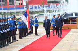 Επίσκεψη Σι Τζινπίνγκ στη Σερβία - Ξεκίνησαν οι συνομιλίες με τον πρόεδρο της χώρας