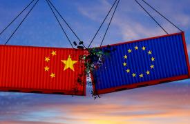 CNBC: H Eυρώπη «αγκαλιάζει» την εισροή αυτοκινητοβιομηχανιών από την Κίνα - Η στρατηγική