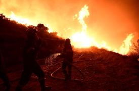 Φωκίδα: Συνεχίζεται η μάχη με τις φλόγες
