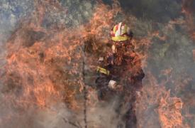 Ενισχύθηκαν οι πυροσβεστικές δυνάμεις στη φωτιά στον Τύρναβο: Στη μάχη και ο στρατός