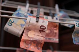 Αυτοί είναι οι μεγαλοοφειλέτες της Εφορίας και του e-ΕΦΚΑ - Δείτε τις λίστες