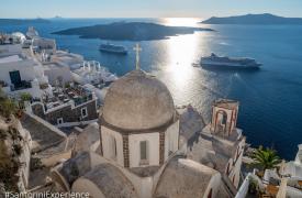 Σαντορίνη το φθινόπωρο: Η εποχή που το νησί αποκαλύπτει το πιο γοητευτικό του πρόσωπο