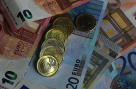 Αναδρομικά: Πώς δηλώνονται - Πώς φορολογούνται ποσά από μισθούς, συντάξεις, επιδόματα - Η προθεσμία και το νέο εκκαθαριστικό