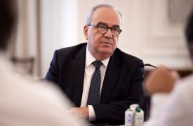 ΥΠΕΘΟ: Στη γραμμή εκκίνησης για το μεγαλύτερο ΠΔΕ των τελευταίων 16 ετών