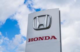 Honda: «Βουτιά» 76% στα λειτουργικά κέρδη το δ' τρίμηνο