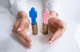 Κατατέθηκε το νομοσχέδιο για την ενίσχυση της εφαρμογής της ισότητας αμοιβής μεταξύ ανδρών και γυναικών