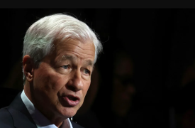 Στήριξη Ντάιμον σε Πάουελ: «Δεν πρέπει να χαθεί η ανεξαρτησία της Fed»