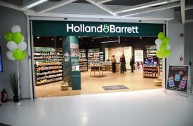 Ο Fourlis μπαίνει στον κλάδο των φαρμακείων μέσω Holland & Barrett