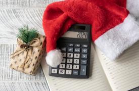 Τι ισχύει για το δώρο Χριστουγέννων στους μισθωτούς του ιδιωτικού τομέα