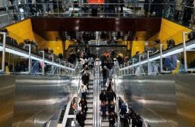 «Πλημμύρισε» από κόσμο το Μετρό Θεσσαλονίκης κατά τη χθεσινή 24ωρη λειτουργία