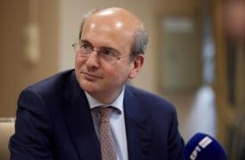 Χατζηδάκης για Μέση Ανατολή: Διπλή ανησυχία για πόλεμο και οικονομικές επιπτώσεις