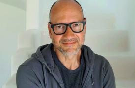 Ο Καλύβας, το like και η Άννα - Ο Καλύβας, τα ρετιρέ και το ΚΙΝΑΛ - Το ΠΑΣΟΚ εμπιστεύεται τη Δικαιοσύνη