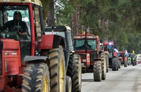 Στον κόμβο της Νίκαιας την Κυριακή το πρώτο μπλόκο των αγροτών της Θεσσαλίας