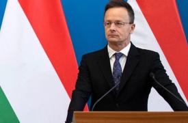 Ούγγρος ΥΠΕΞ: Κάθε Ευρωπαίος πολιτικός έχει καθήκον να υποστηρίξει πλήρως και ανεπιφύλακτα το σχέδιο 28 σημείων