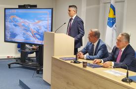 Δήμας: Η ΑΠΑ ενισχύει τη διεθνή παρουσία της Ελλάδας στην αεροπορική κοινότητα