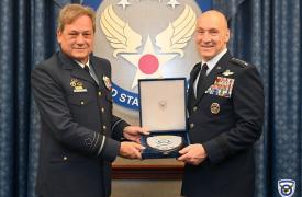 Επίσκεψη αρχηγού ΓΕΑ στις ΗΠΑ με φόντο τα F-35