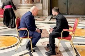 Ζελένσκι: Τι συζήτησα με τον Ντ. Τραμπ στο Βατικανό