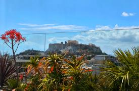 Ακίνητα: Απαγορευτικό σε νέα Airbnb και το 2026 στο κέντρο της Αθήνας