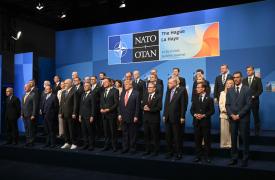DW: Αντέχουν οι χρεωμένοι του ΝΑΤΟ τις υπέρογκες δαπάνες;