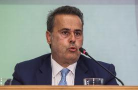 Παπασταύρου: Καθαρή, προσιτή ενέργεια για όλους - Συνεκτικό σχέδιο με πυλώνες τα 3 νέα Ταμεία