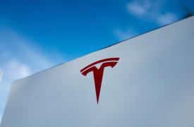 Azoria: Η επενδυτική αναβάλλει το ETF της Tesla μετά τις εξαγγελίες Μασκ για πολιτικό κόμμα