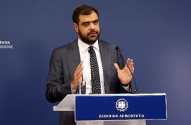 Μαρινάκης: Ο Τσίπρας στο βιβλίο του υπερασπίστηκε μέχρι και το δημοψήφισμα