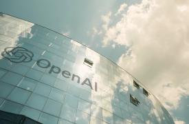 Deal OpenAI - Broadcom για την παραγωγή των πρώτων in-house επεξεργαστών AI ισχύος 10 γιγαβάτ
