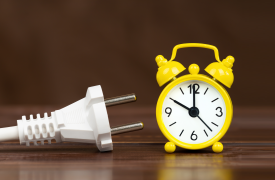 Στο «μικροσκόπιο» η αγορά ηλεκτρισμού - Η φούσκα του ΑΙ - Τι παίζει με τα ενημερωτικά