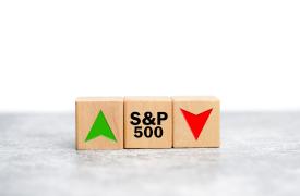 Wall Street: Άγγιξε αλλά δεν κράτησε τις 7.000 μονάδες ο S&P 500 λόγω Fed - Πάουελ