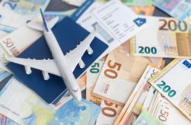 Δαπάνες ρεκόρ για ταξίδια στο εξωτερικό από τους Έλληνες - Πάνω από 1,6 δισ. ευρώ το α’ εξάμηνο