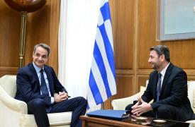 Μητσοτάκης και Ανδρουλάκης μετά τη ΔΕΘ - Οι δημοσκοπήσεις μίλησαν