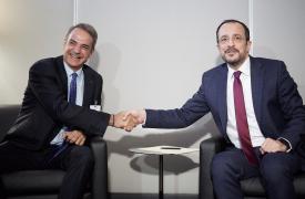 Στήριξη στο καλώδιο - Τα ομόλογα των υποδομών - Εκπλήξεις από την Credia Bank