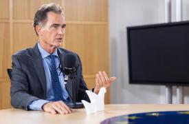 Ν. Παπανδρέου: Να πιέσουμε όσους καθυστερούν την τραπεζική ένωση