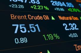 Πετρέλαιο: Τα 70 δολάρια «πιάνει» το Brent με φόντο Τραμπ - Ιράν