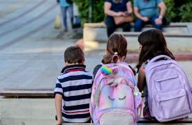 Αναπληρωτές: Εκπτώσεις σε ακτοπλοϊκά και αεροπορικά εισιτήρια για τις μετακινήσεις τα Χριστούγεννα