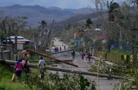Ο κυκλώνας Μελίσα χτυπά την βόρεια Καραϊβική, επιταχύνεται ενώ κατευθύνεται προς τις Βερμούδες