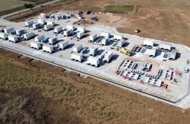 Το ρεύμα αποκτά «μνήμη»: Οι μπαταρίες αλλάζουν το ενεργειακό σύστημα από μέσα