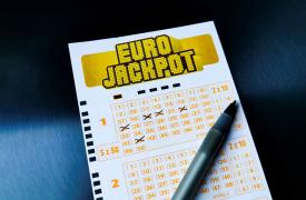 Κλήρωση Eurojackpot: Οι αριθμοί που κερδίζουν 56 εκατ. ευρώ
